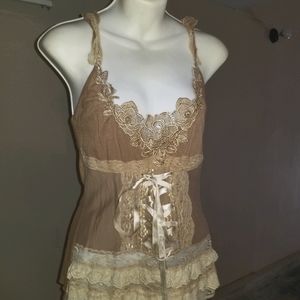 Lumari Victoria Creset - Exclusive